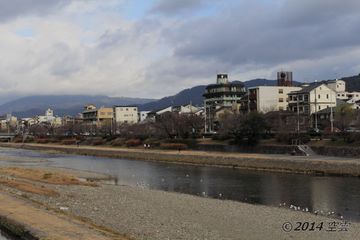 kamogawa2014-01_01.jpg